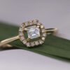 Halo emerald diamond ring - Image 4