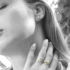 A ring with drop diamonds - Image 3