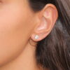Round diamond solitaire earring - Image 7