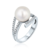 A gold ring studded with diamonds and a pearl - Image 2